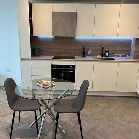 לונדון Stunning One Bedroom Apartment מראה חיצוני תמונה